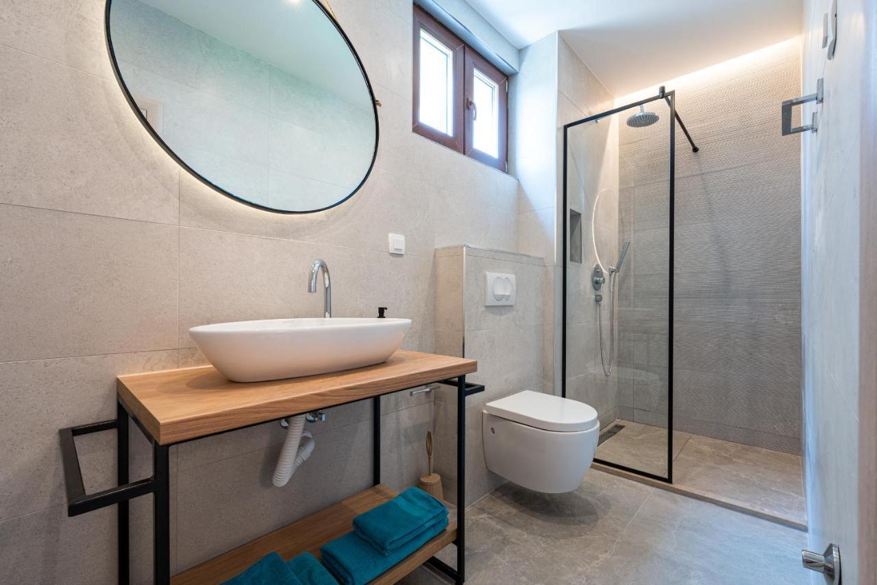 Niki Apartments Przno Sveti Stefan Exterior foto